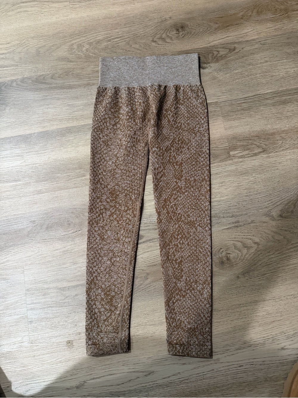 NVGTN Brown Snake-Print Leggings with Heather Waistband